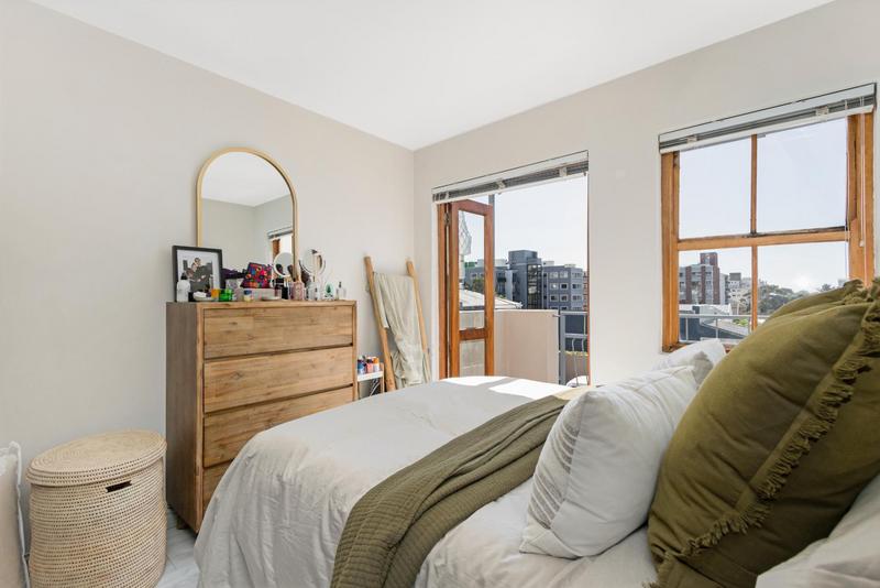 To Let 2 Bedroom Property for Rent in Sea Point Western Cape